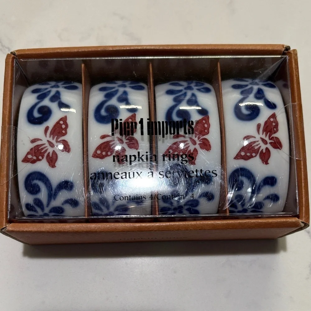 Pier 1 elegant set